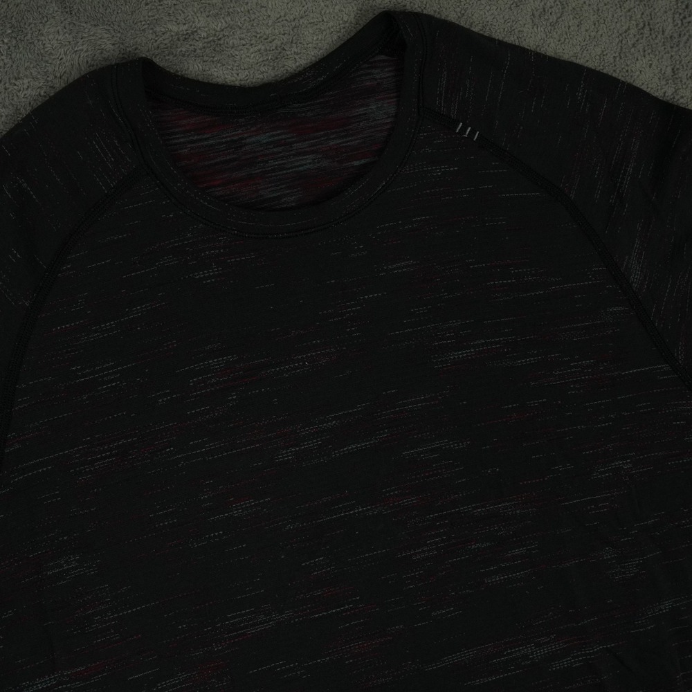 Lululemon Metal‎ Vent Tech Short Sleeve 2.0 Mens L Black Space Dye Silverescent